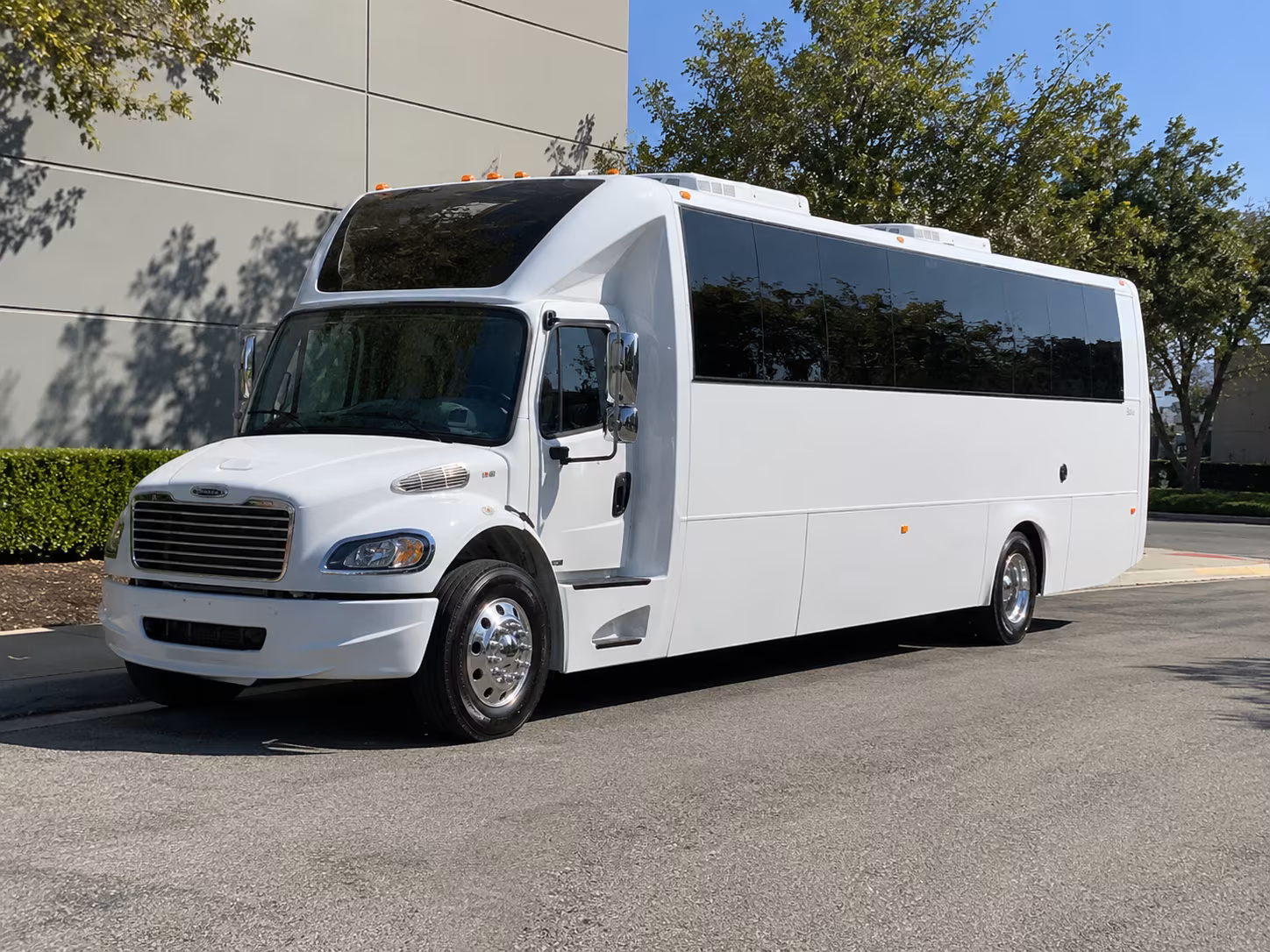 Antioch Winery Tour & Pub Crawl Transportation