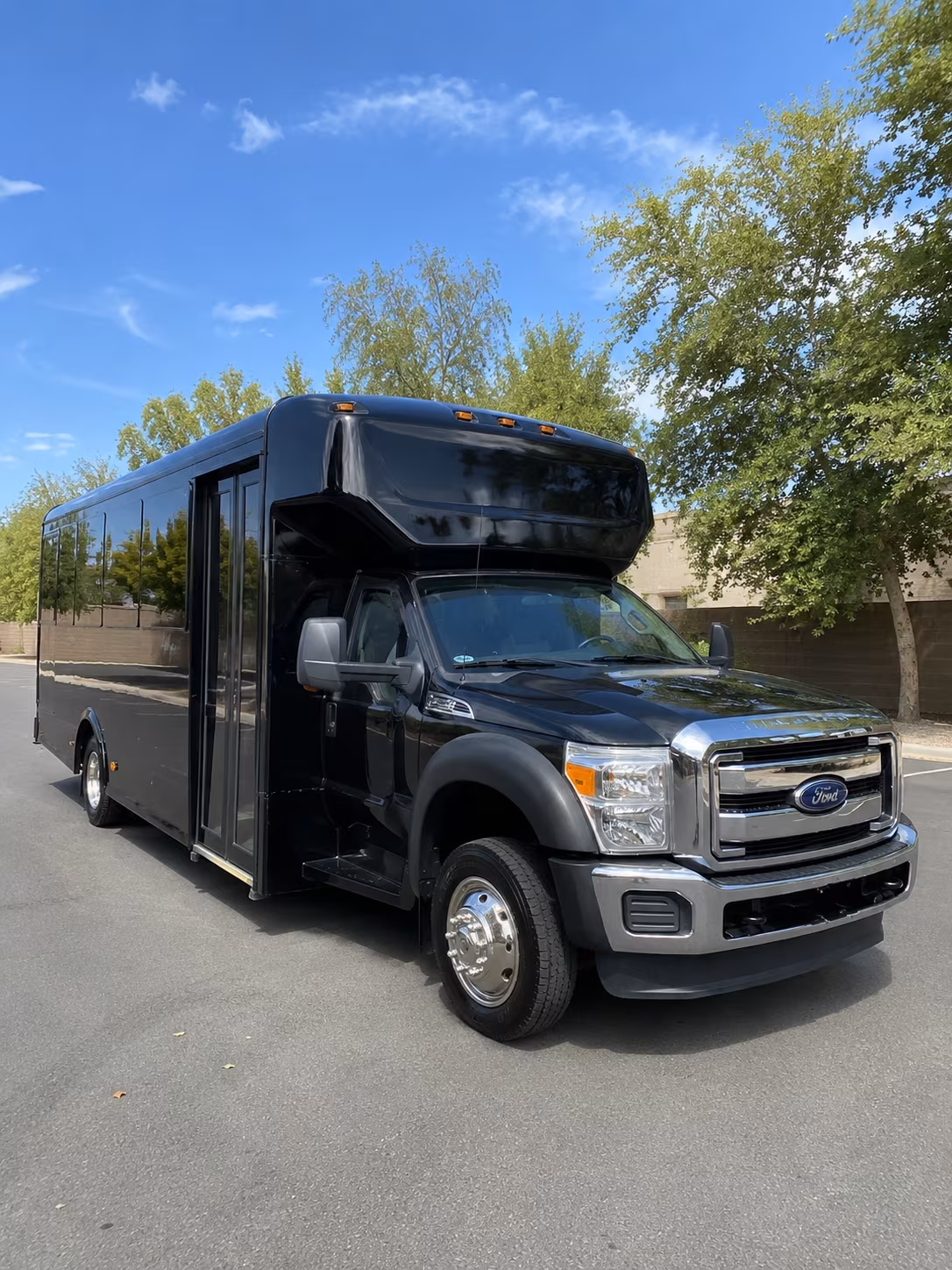 Lodi Homecoming & Prom Party Bus Rentals