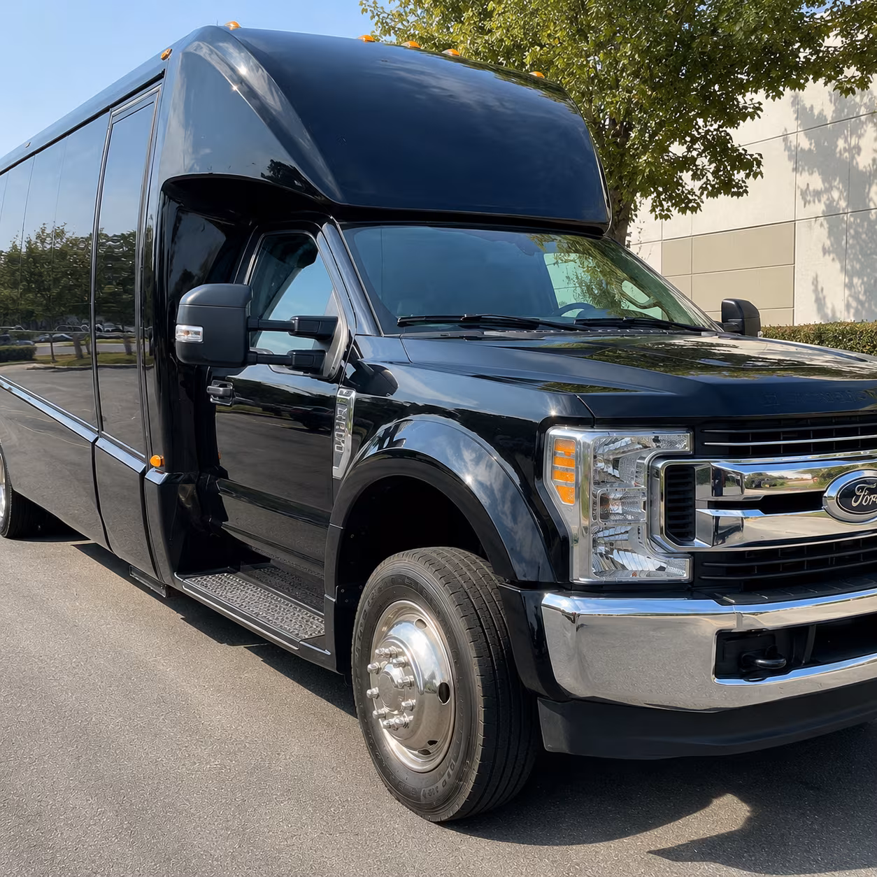 Stockton Airport Shuttle & Transportation party bus exterior