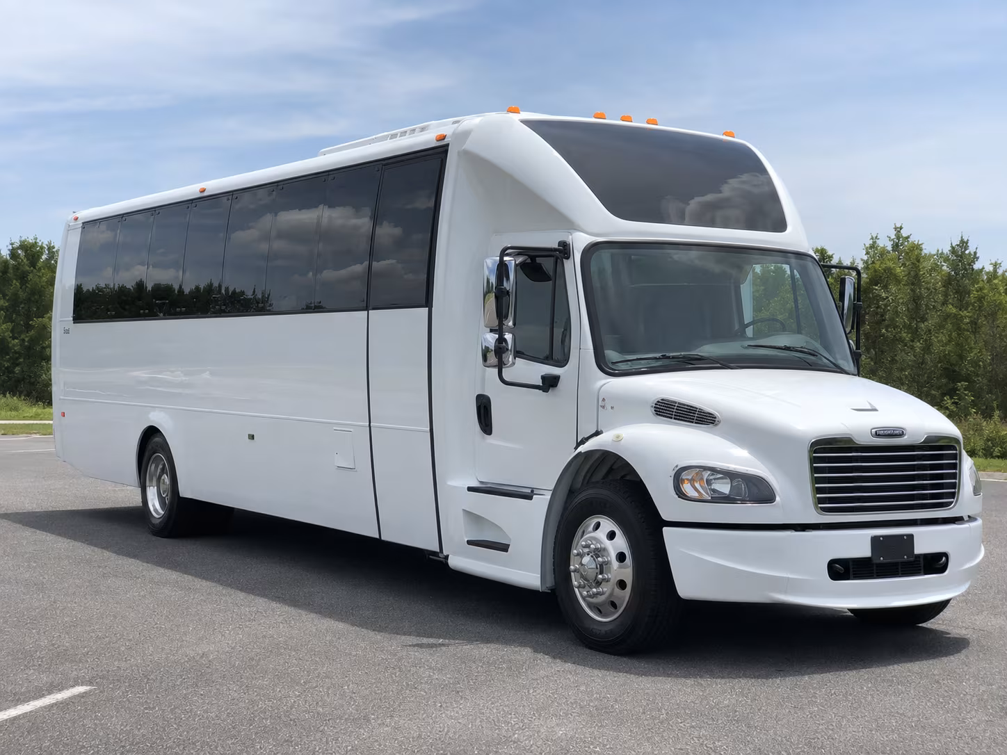 Stockton Winery Tour & Pub Crawl Transportation party bus exterior